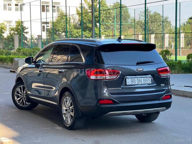 Kia Sorento-3