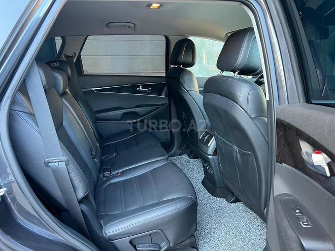 Kia Sorento-20
