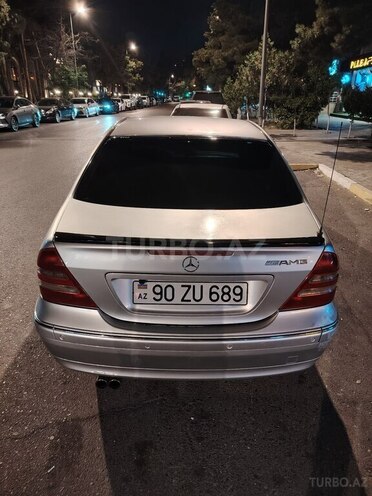 Mercedes C 200-12