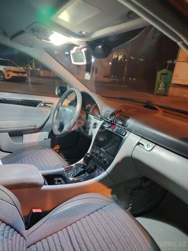 Mercedes C 200-7