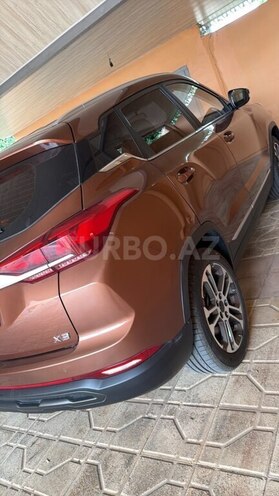 Baic X3-4
