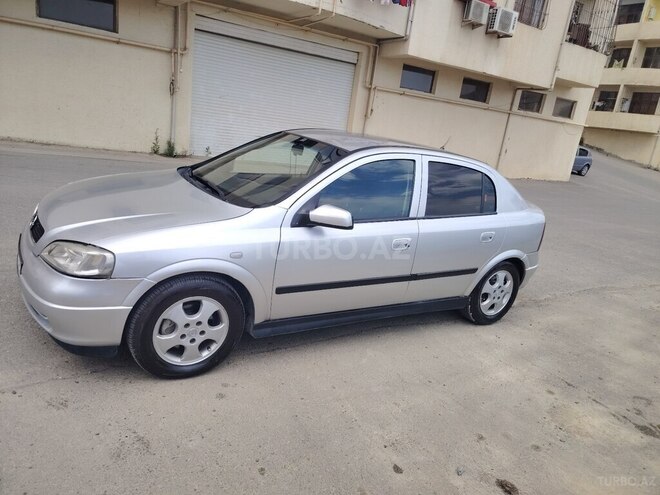 Opel Astra-2