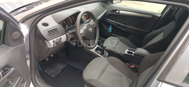 Opel Astra-8