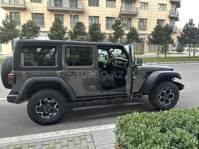 Jeep Wrangler-11