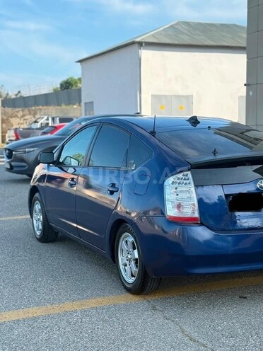 Toyota Prius-3
