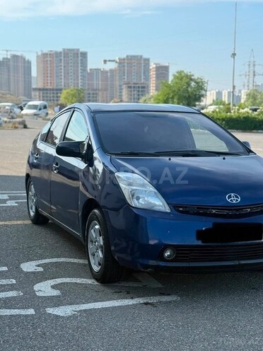 Toyota Prius-4