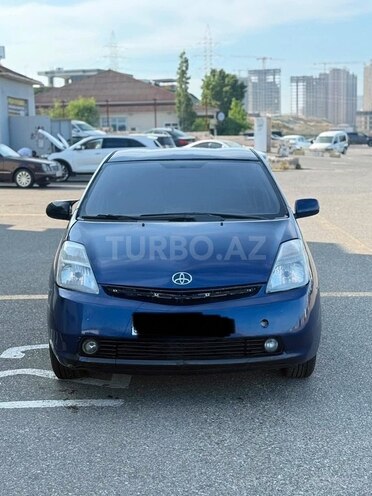 Toyota Prius-1