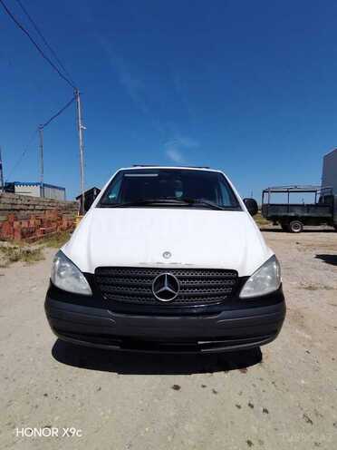 Mercedes Vito-1