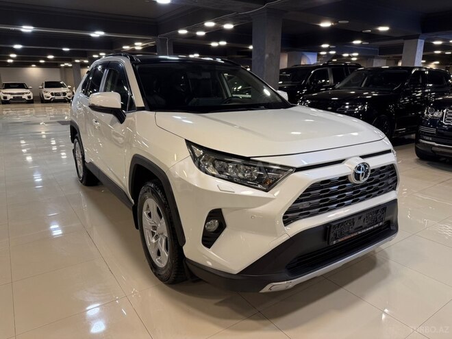 Toyota RAV4-3