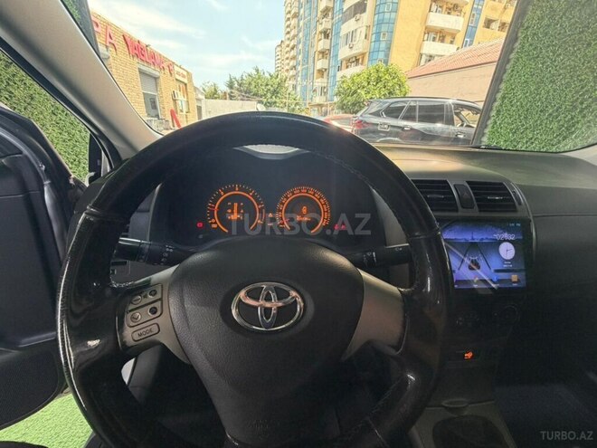 Toyota Corolla-11