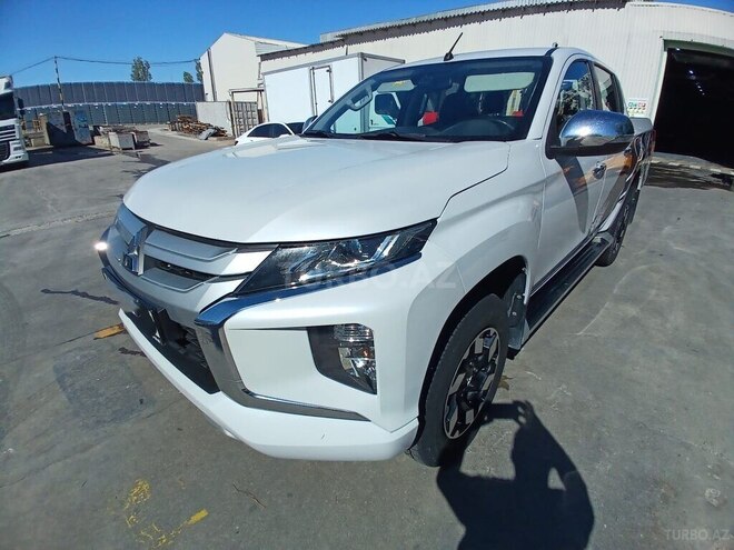 Mitsubishi L200-5