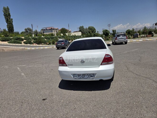 Nissan Sunny-4