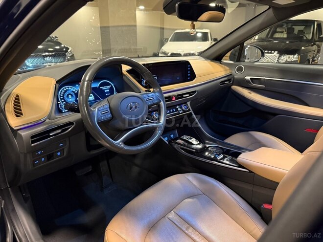 Hyundai Sonata-10