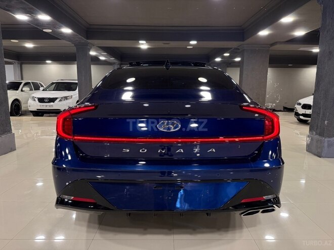 Hyundai Sonata-6