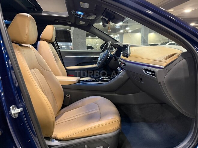 Hyundai Sonata-13