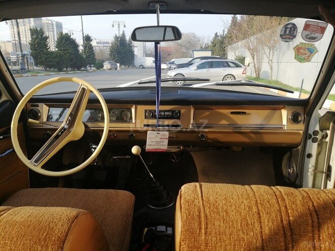 GAZ 24 "Volga"-6