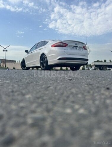 Ford Fusion (North America)-2