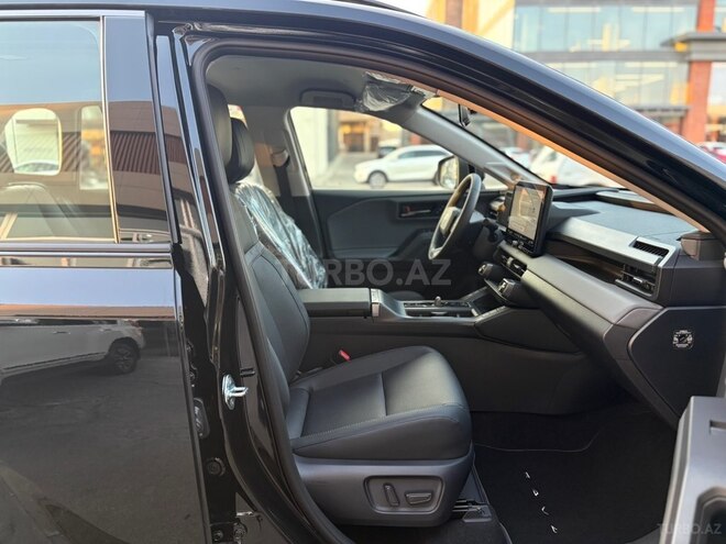 Toyota RAV4-8