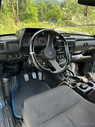 LADA (VAZ) Niva-11