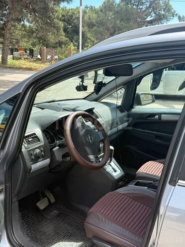 Opel Zafira-7