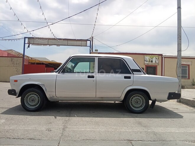 LADA (VAZ) 2107-3