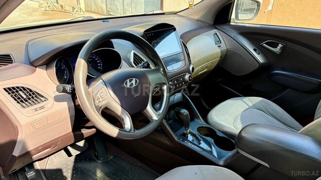 Hyundai ix35-6