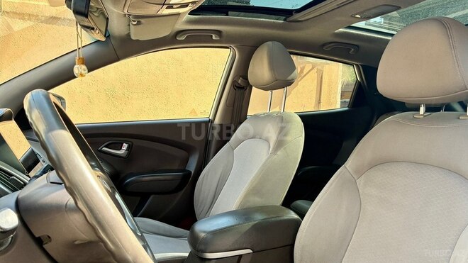 Hyundai ix35-7