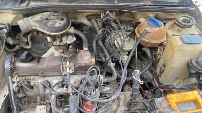 Volkswagen Polo-5