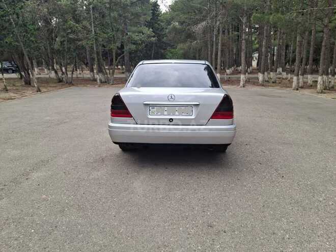 Mercedes C 180-3