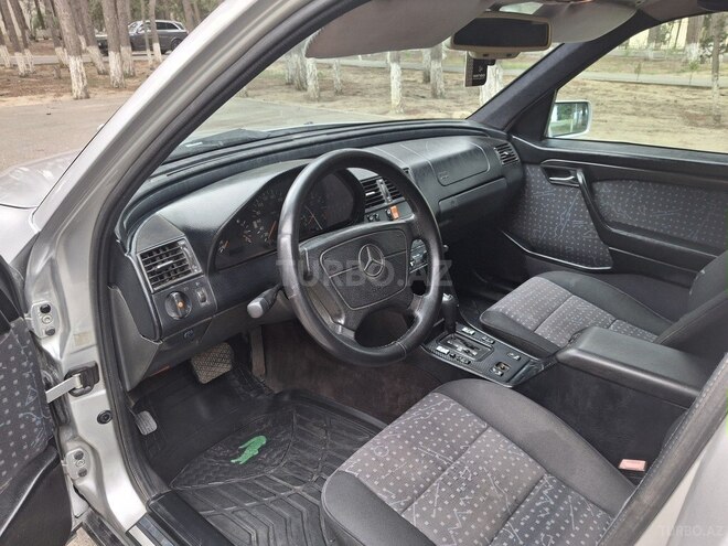 Mercedes C 180-10