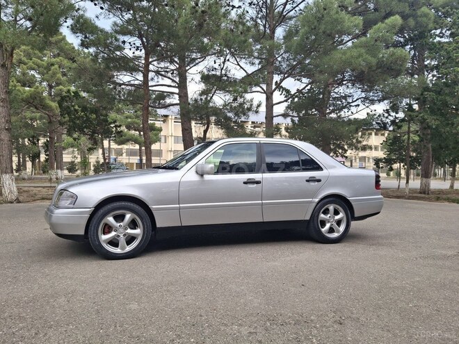 Mercedes C 180-15