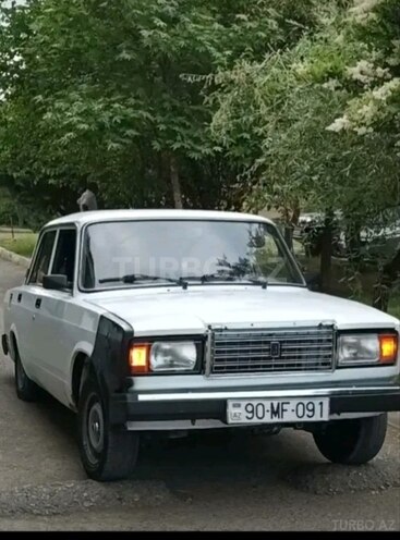 LADA (VAZ) 2107-4