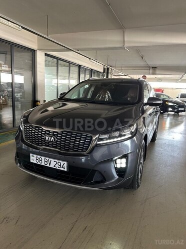 Kia Sorento-1