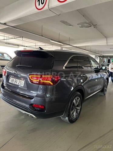 Kia Sorento-6