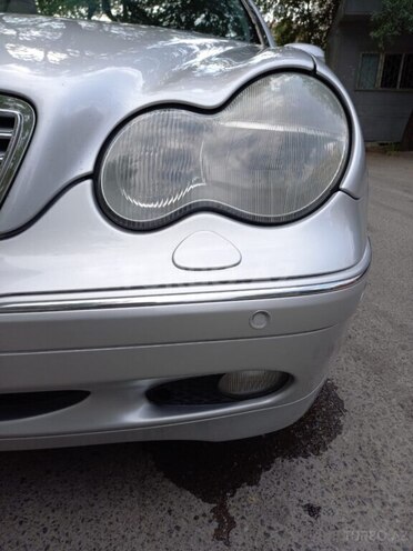 Mercedes C 200-4