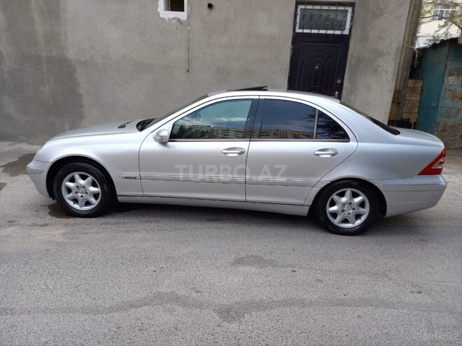 Mercedes C 200-3