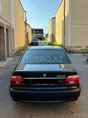 BMW 525-2