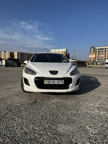 Peugeot 308-1