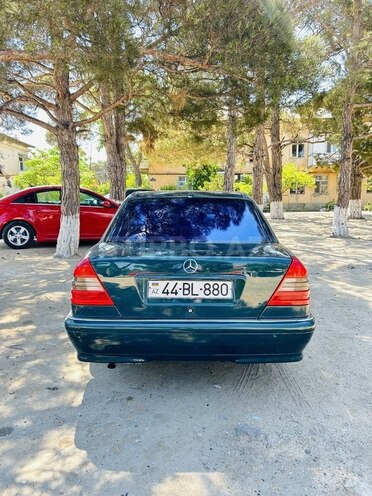 Mercedes C 180-4