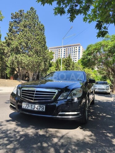 Mercedes E 250-4