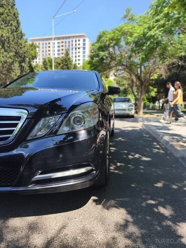 Mercedes E 250-5