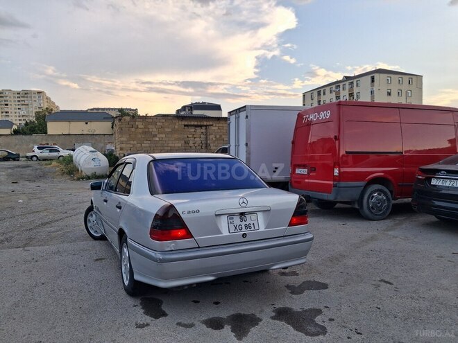 Mercedes C 200-4