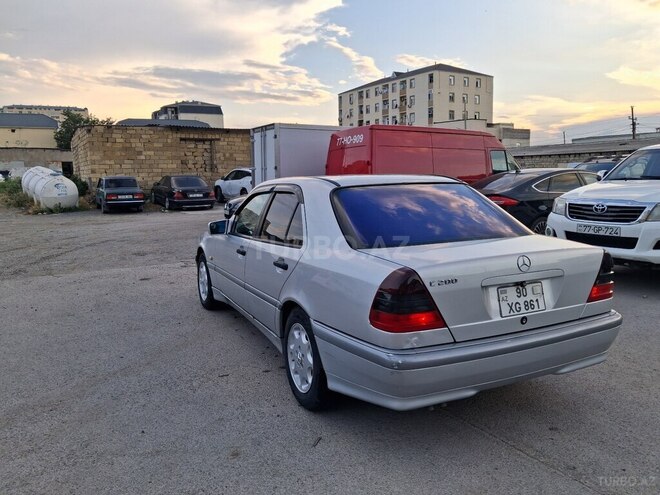 Mercedes C 200-9