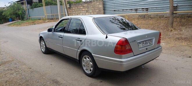 Mercedes C 220-4