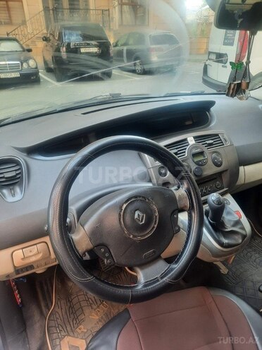 Renault Scenic-3