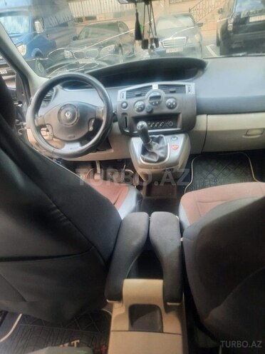 Renault Scenic-4