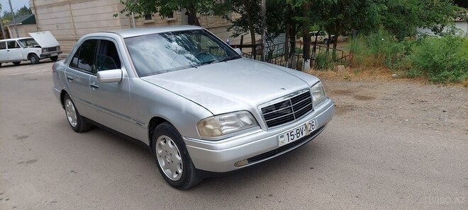 Mercedes C 220-13