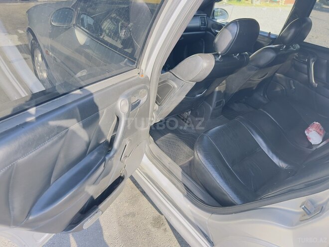 Opel Vectra-6
