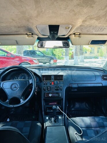 Mercedes C 180-10