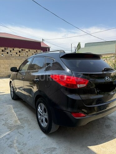 Hyundai ix35-3